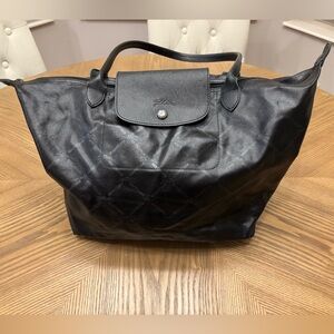 Longchamp Elegant Black Tote Bag